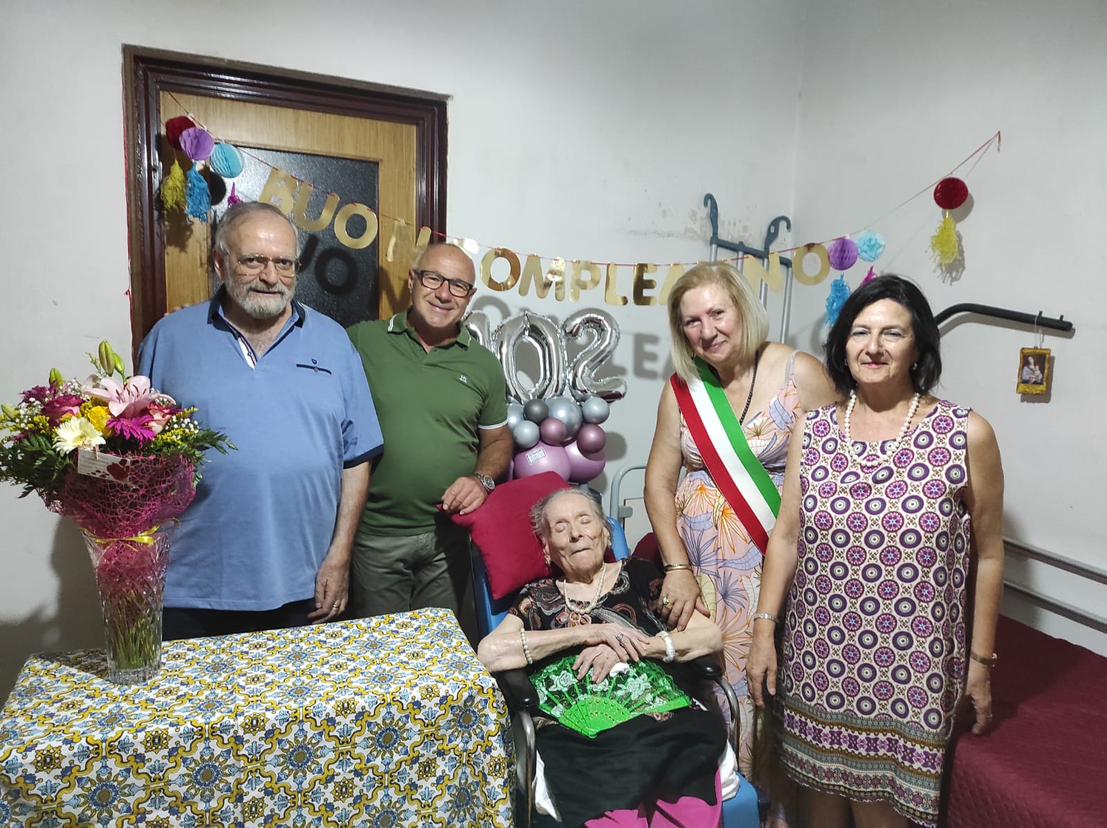 Festa speciale per i 102 anni della francofontese Nunzia Nicolosi