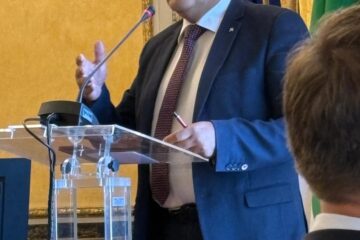 SINALP: “Imporre la Partita IVA agli ASACOM è una sconfitta morale e politica. Si distruggono lavoro e inclusione in Sicilia”